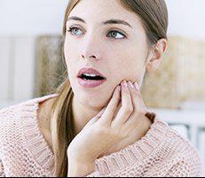 cosmetic dentist